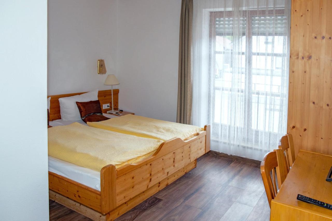 Roemercastell Wirtshaus & Hotel Bohming Екстериор снимка
