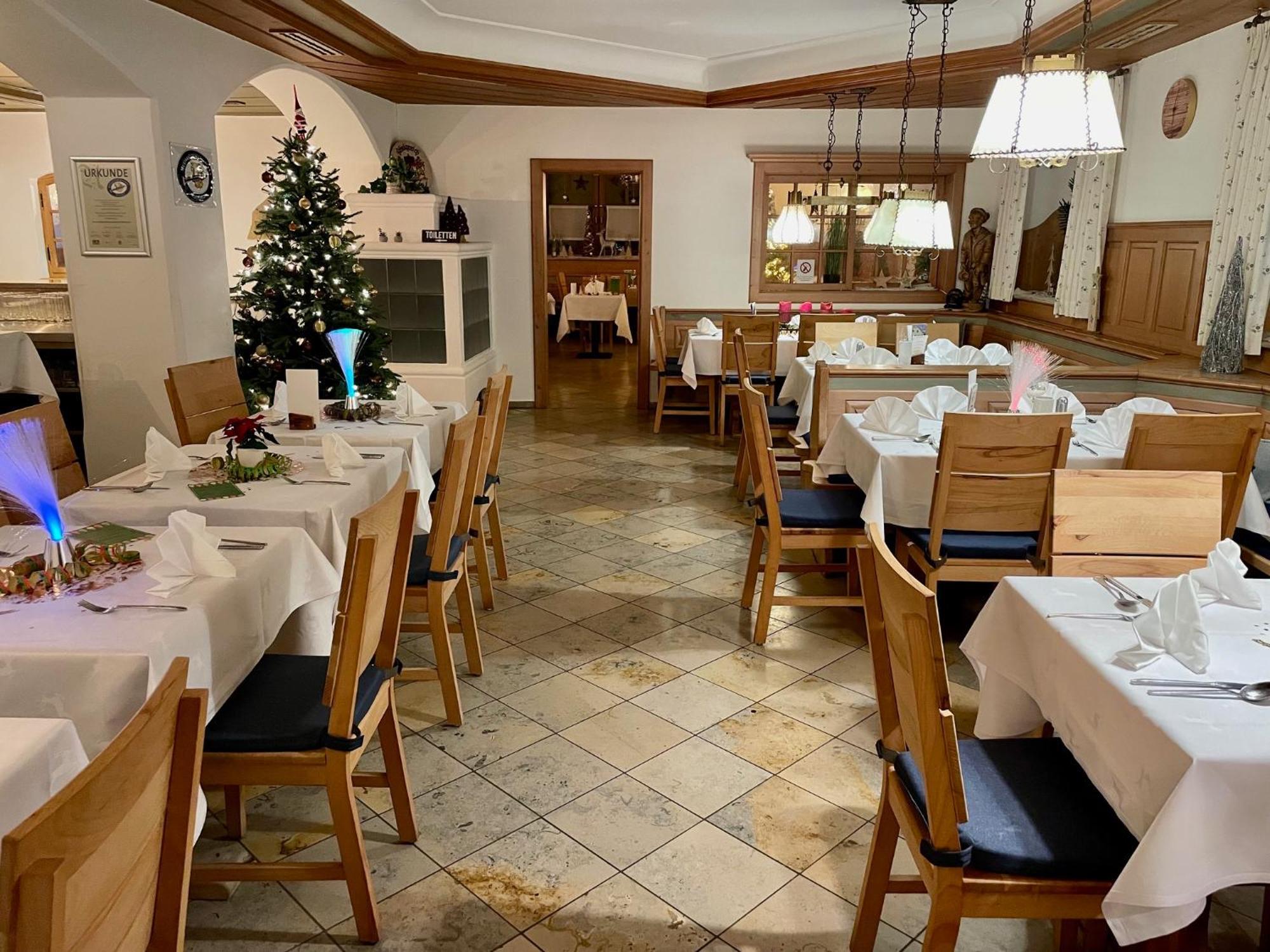 Roemercastell Wirtshaus & Hotel Bohming Екстериор снимка